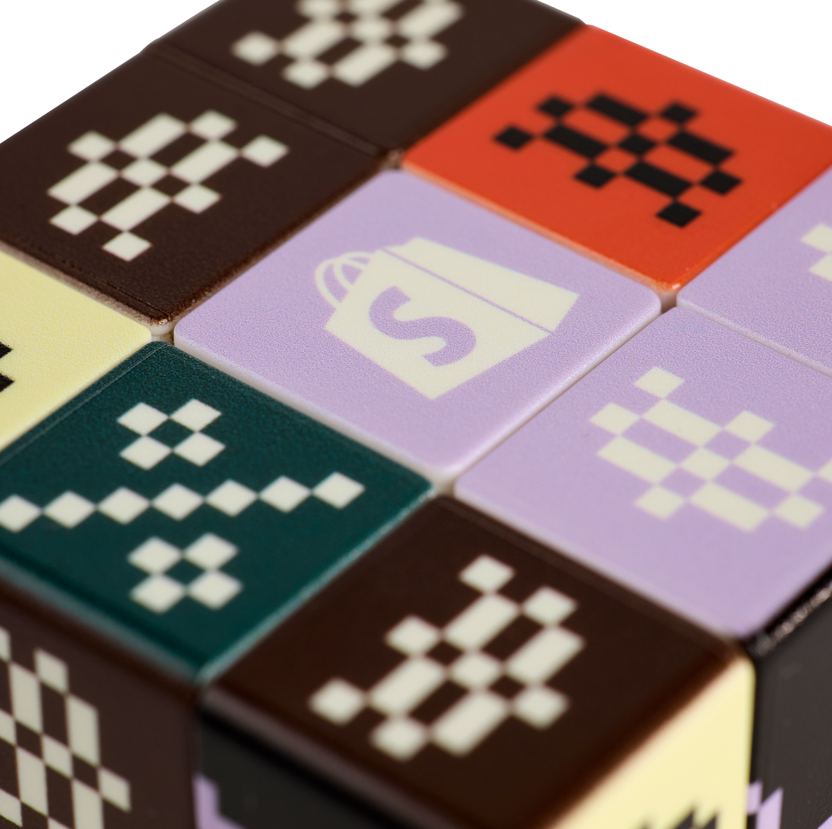 Logik's Cube de Shopify Supply, vista 4